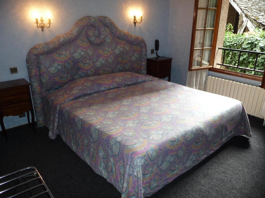 Hôtel Sainte Foy Conques Quarto foto