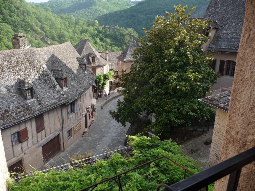 Hôtel Sainte Foy Conques Quarto foto